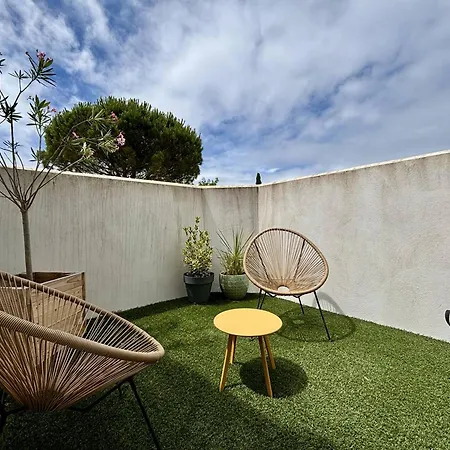 Prázdninový dům Maison Neuve 3 Pieces Calme Et Decoree Avec Gout, Proche Parc Et Commerces, Jardin Et Terrasse - Fr-1-246a-324